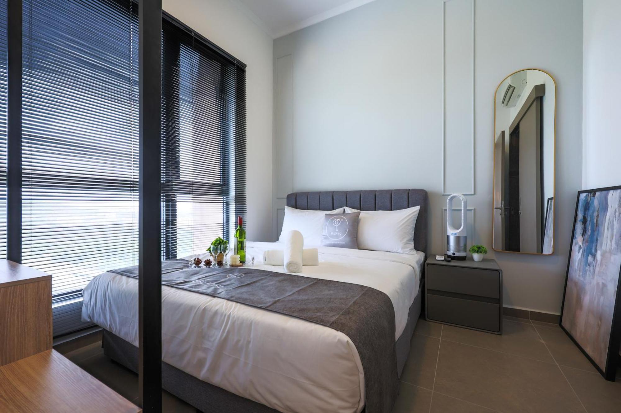 Mossaz Suites By Mykey เปอตาลิงจายา ภายนอก รูปภาพ