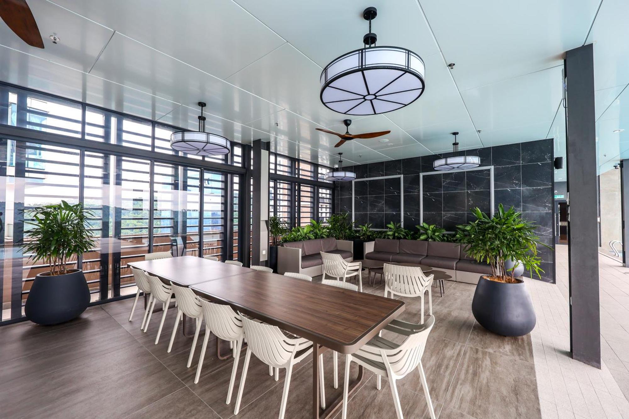 Mossaz Suites By Mykey เปอตาลิงจายา ภายนอก รูปภาพ